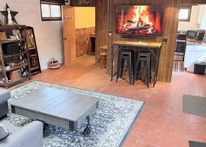 Blacksmith's House Private Casita's Guest house
